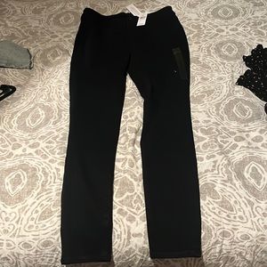 American eagle black skinny jeans, size 8 brand new!